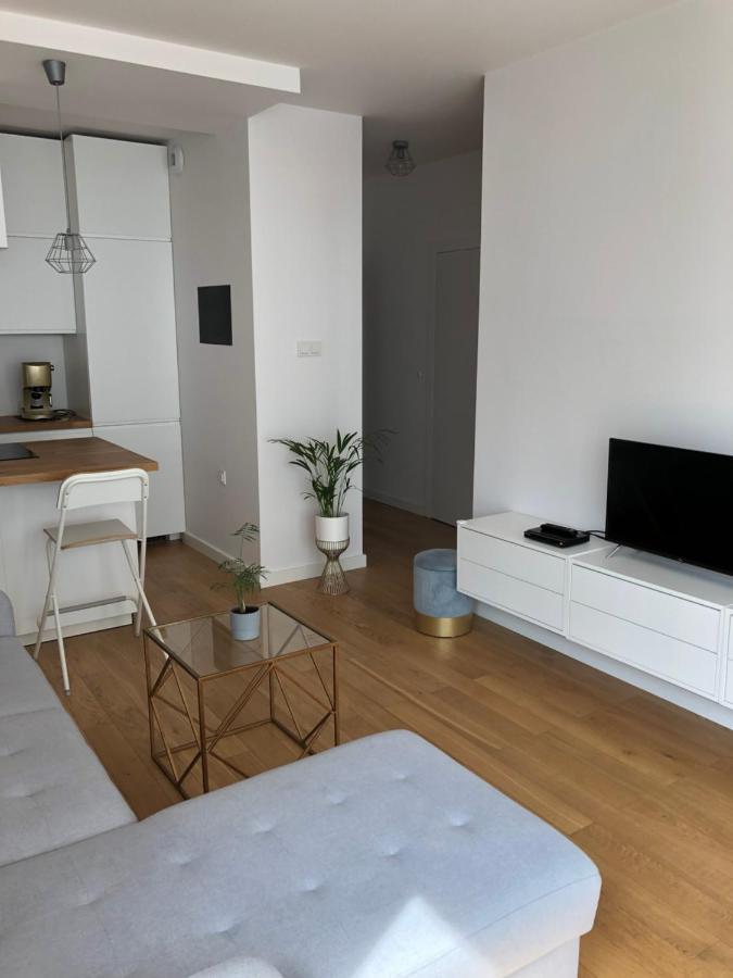 Quiet Ursynow Airport S2 Apartment วอร์ซอ ภายนอก รูปภาพ