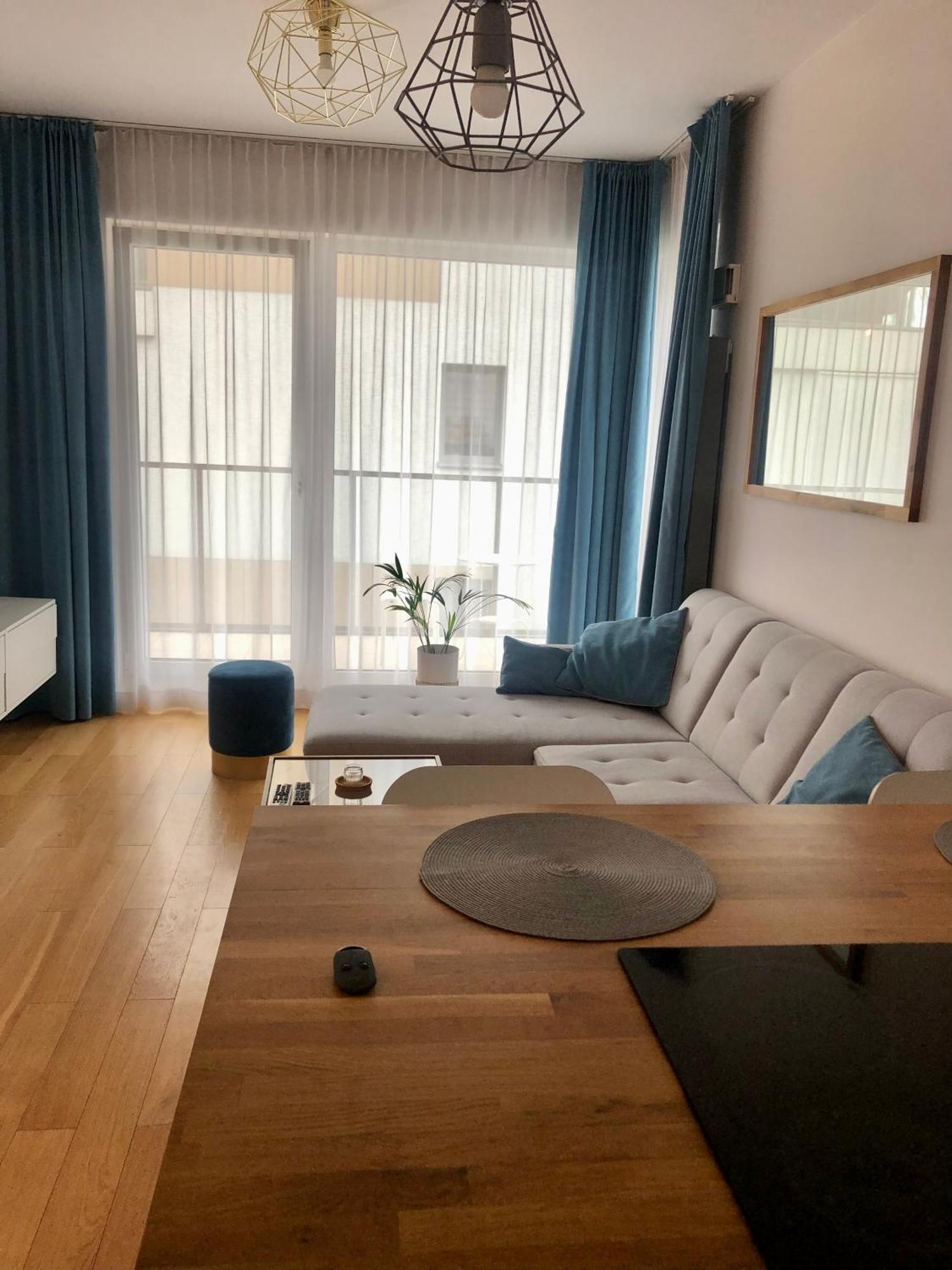 Quiet Ursynow Airport S2 Apartment วอร์ซอ ภายนอก รูปภาพ